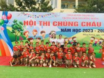 Cô và trẻ lớp B2
