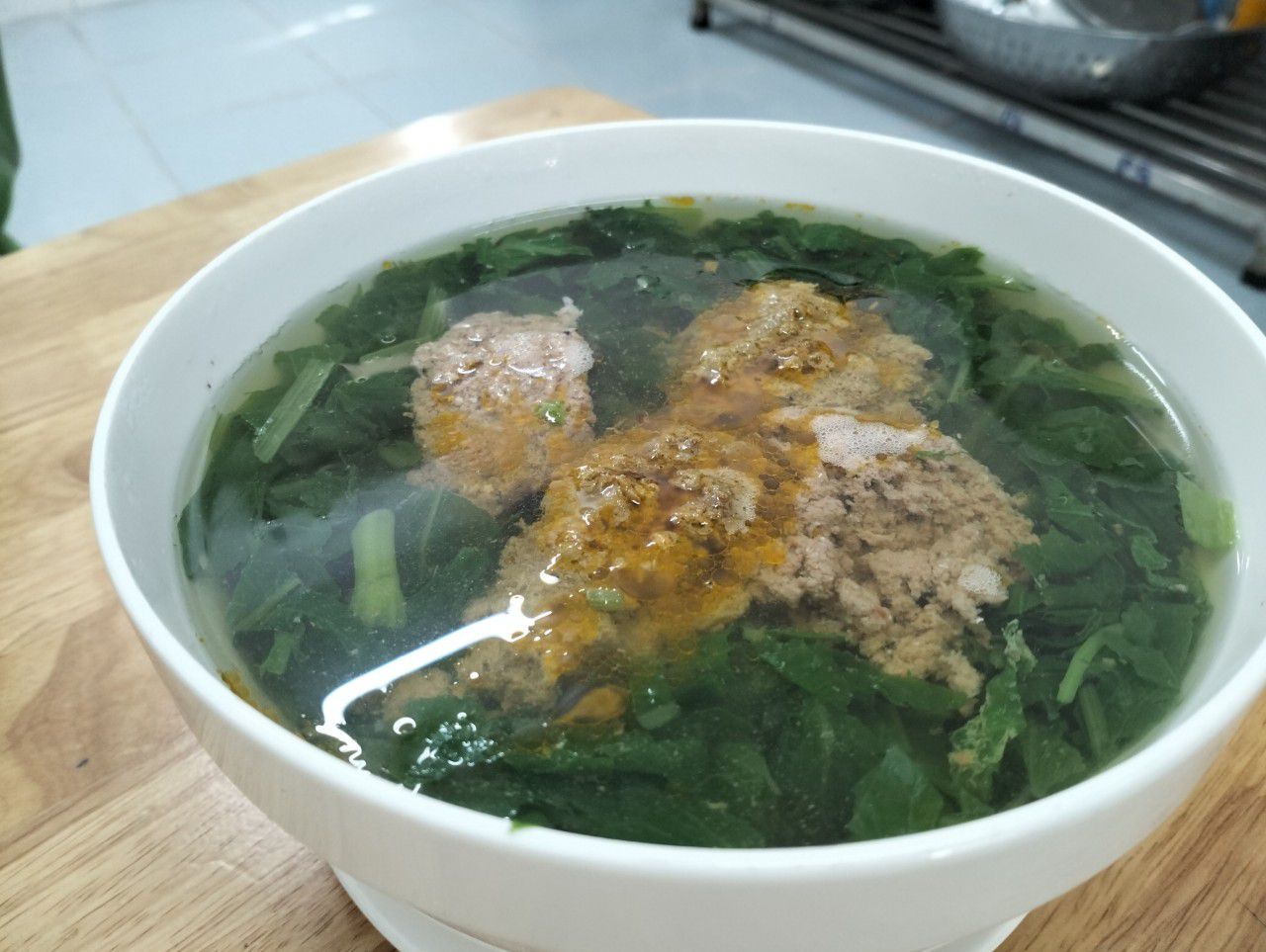 Canh rau cải nấu cua