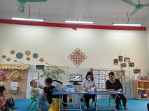 Hoạt động khám sức khỏe định kì lớp D1
