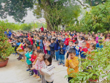 BUỔI TRẢI NGHIỆM THĂM CHÙA NGÔ ĐỒNG CUA CÁC CON KHỐI 4 TUỔI