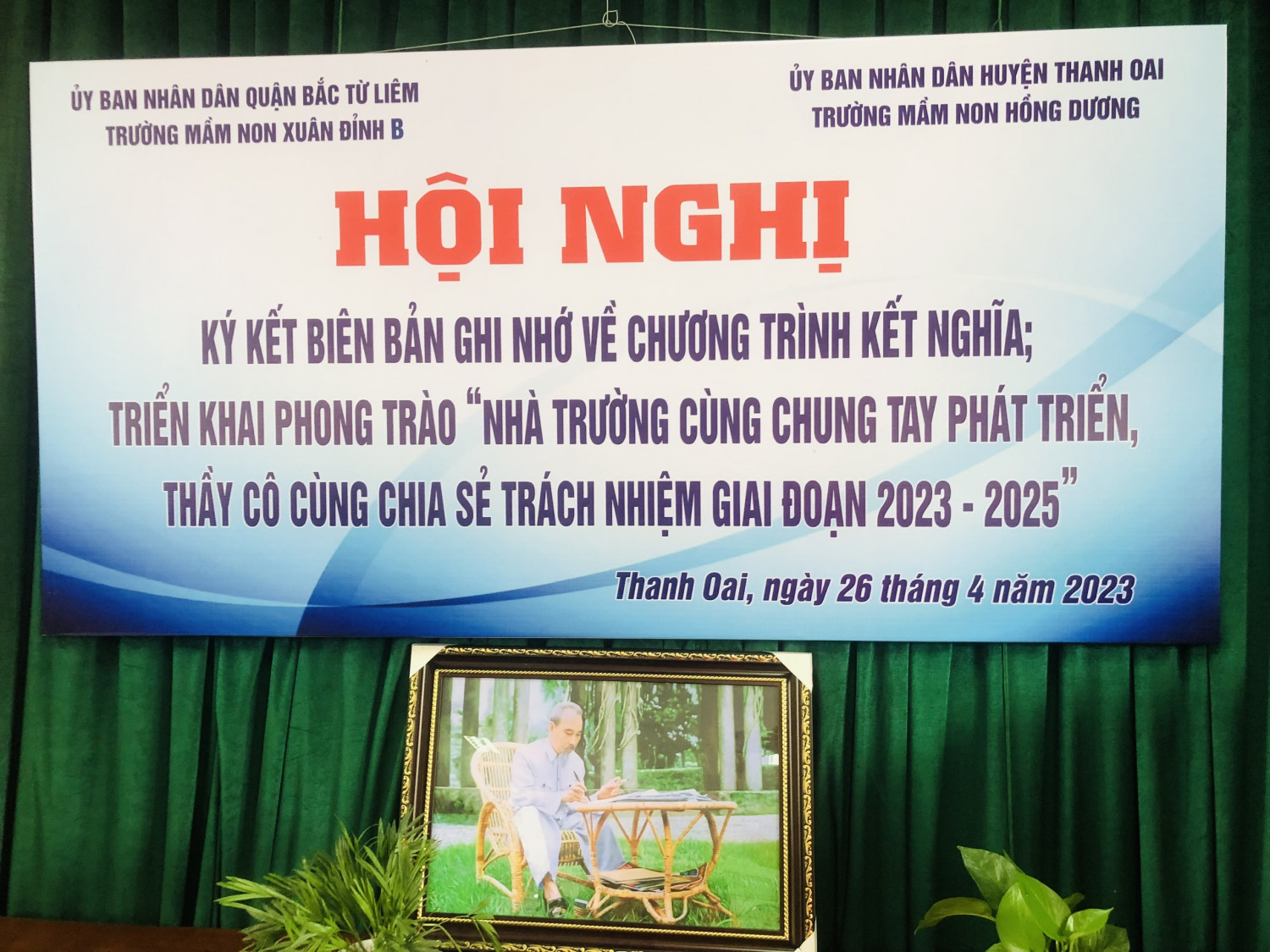Hội nghị ký kết